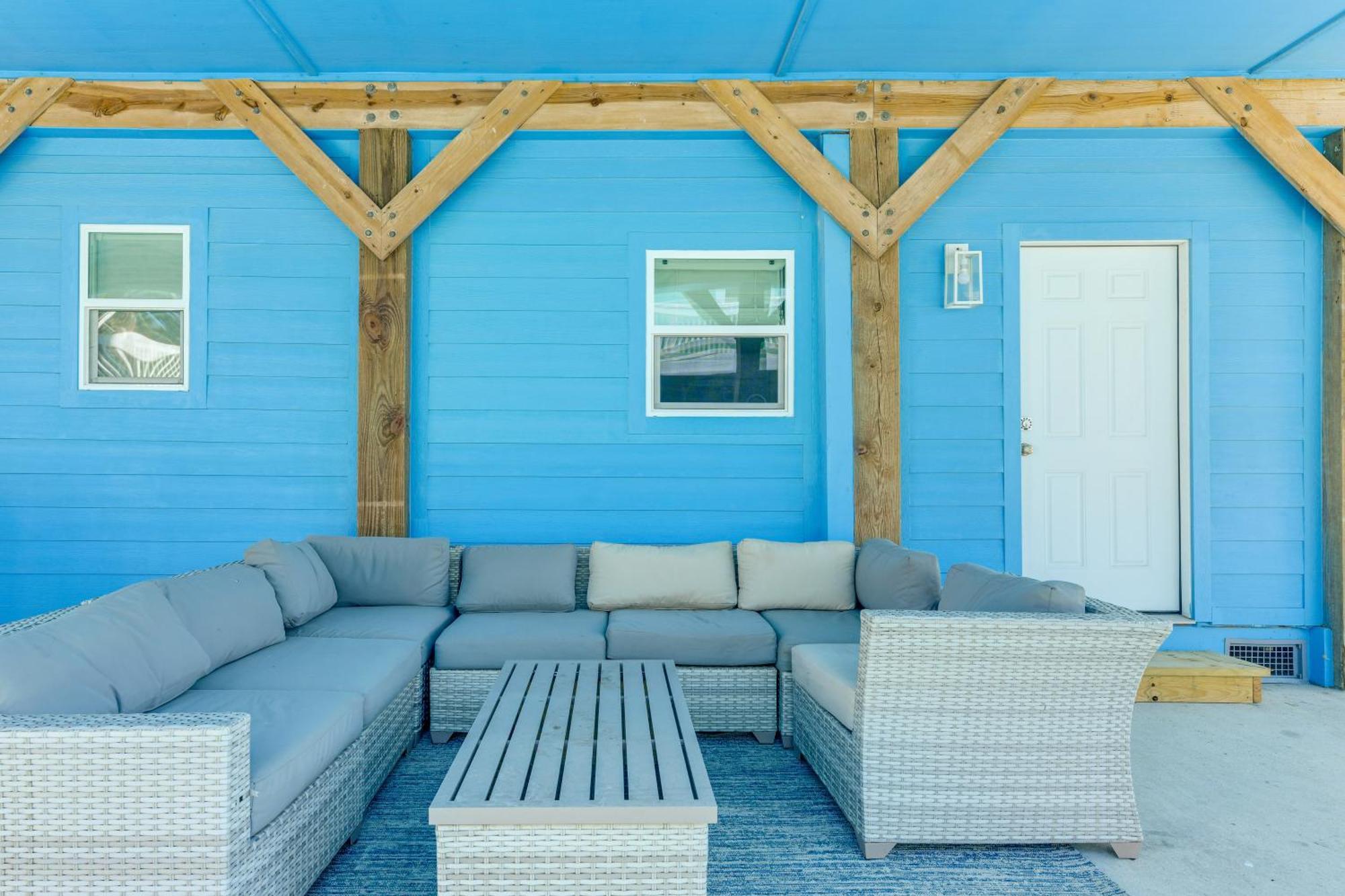 Trendy Port Aransas Home With Private Pool And Deck! Exterior foto